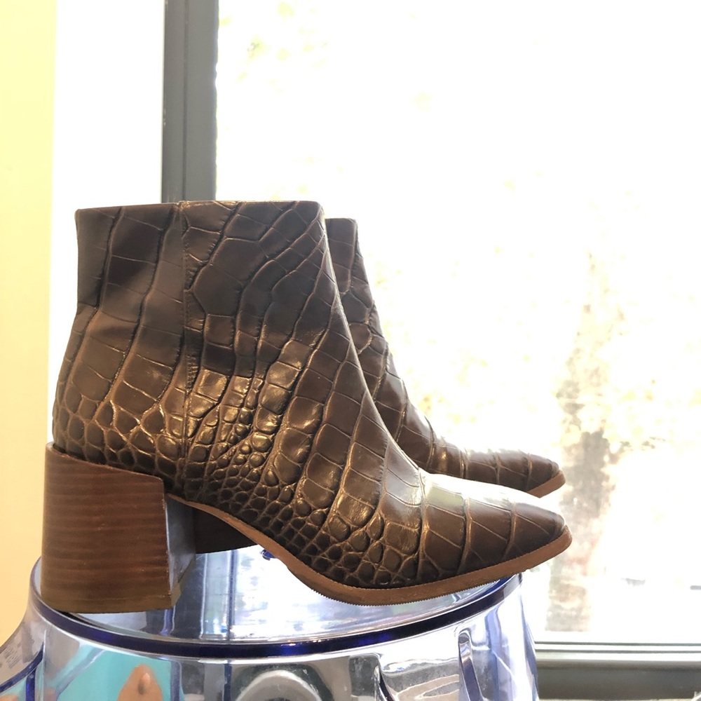 Vince Camuto square toe brown crocodile-stamped boots with block heel